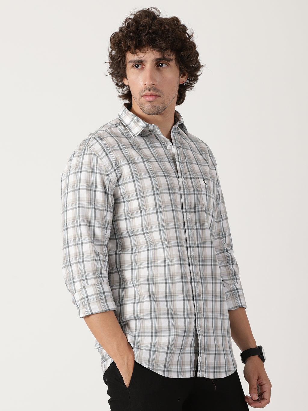 Gray & off-white checks - relaxed fit